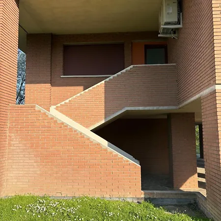 Apartment Beverara Trilocale Ristrutturato Zona Navile